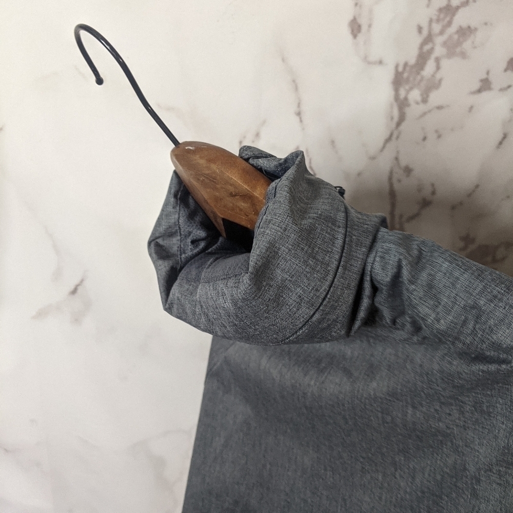 Fabletics Danielle Gray Packable Windbreaker / Ra… - image 8